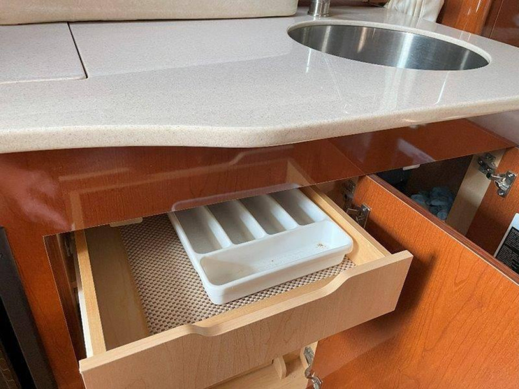 Sea Ray 330 Sun Dancer