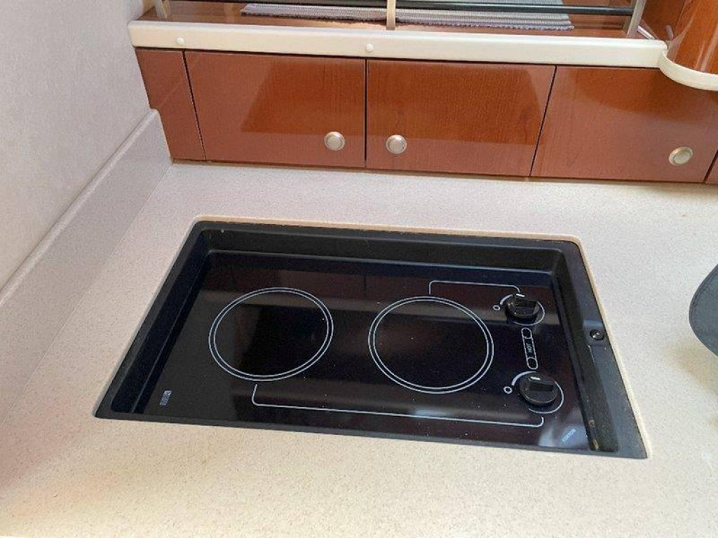 Sea Ray 330 Sun Dancer