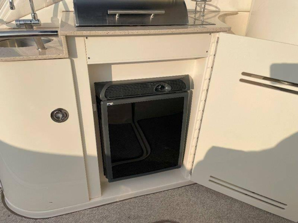 Sea Ray 330 Sun Dancer