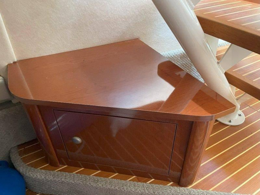 Sea Ray 330 Sun Dancer