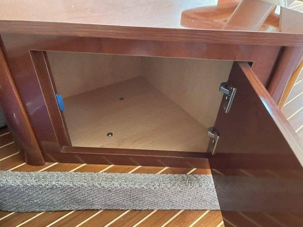 Sea Ray 330 Sun Dancer