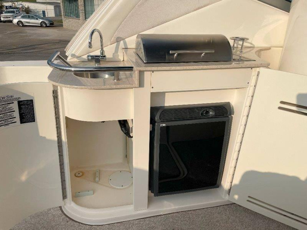 Sea Ray 330 Sun Dancer