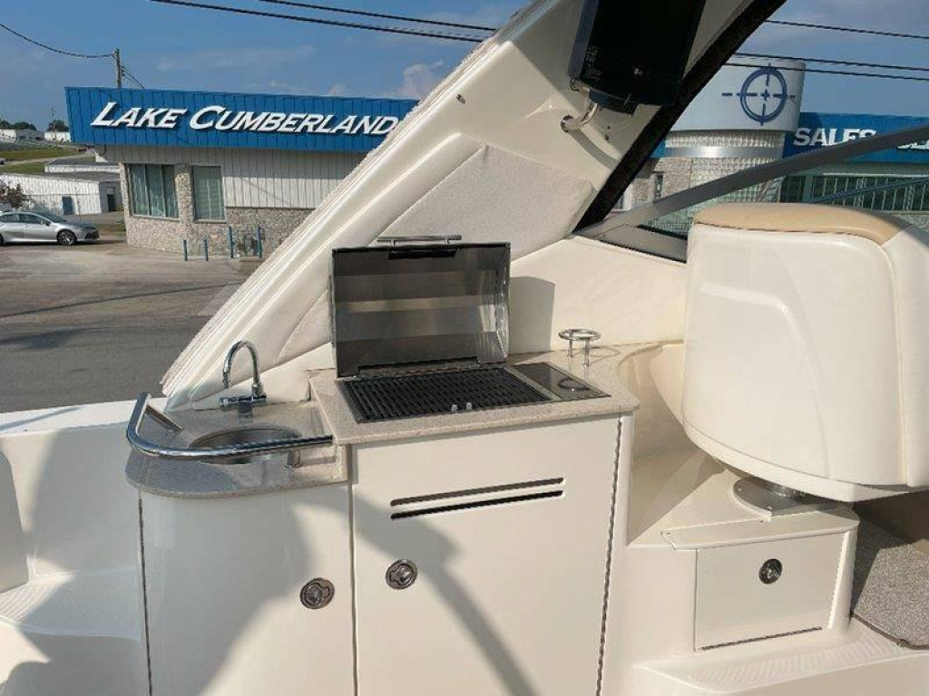 Sea Ray 330 Sun Dancer