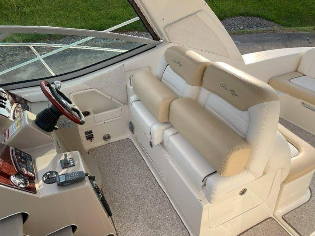 Sea Ray 330 Sun Dancer