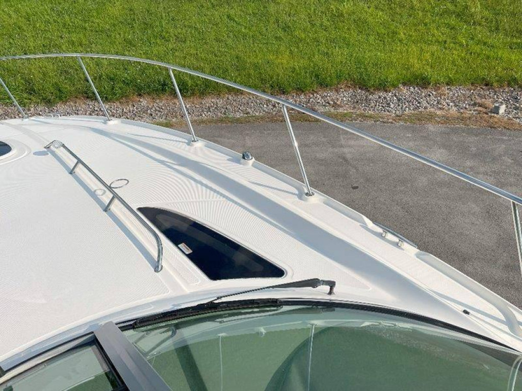 Sea Ray 330 Sun Dancer