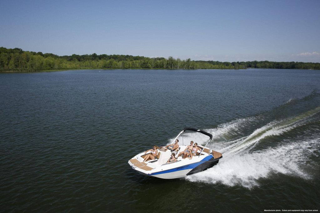 Starcraft 211 SVX IO