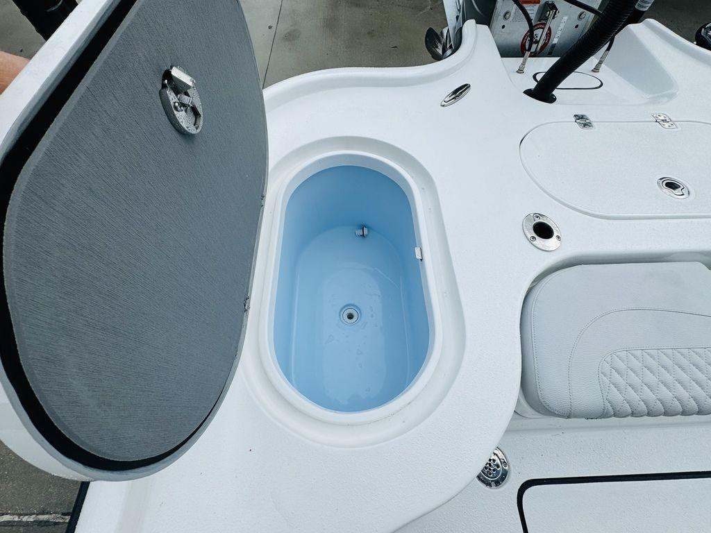 Turner Boat Works 2500 VS