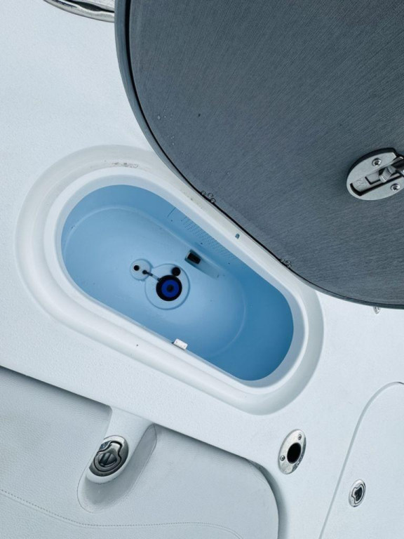 Turner Boat Works 2500 VS