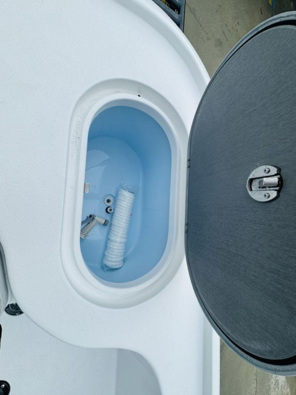 Turner Boat Works 2500 VS