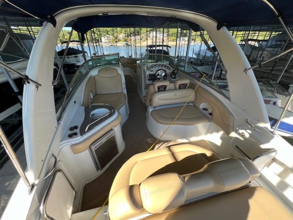 Crownline 325 SS Bowrider