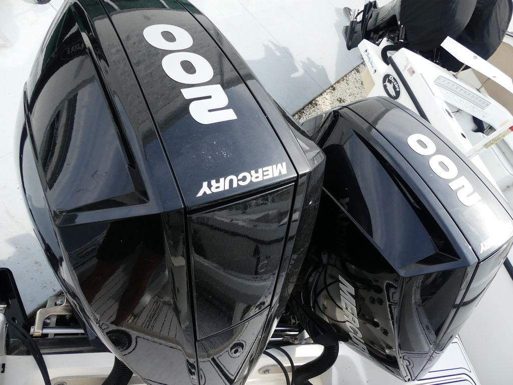 Shearwater 270 Carolina Flare