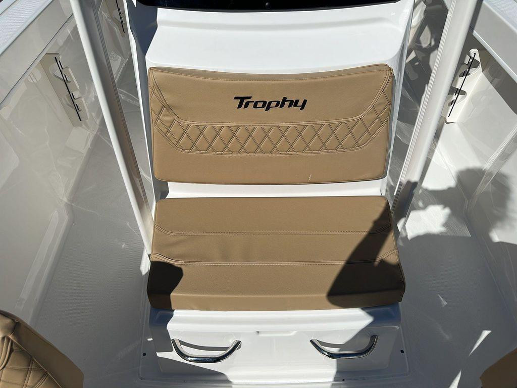 Bayliner T22CC