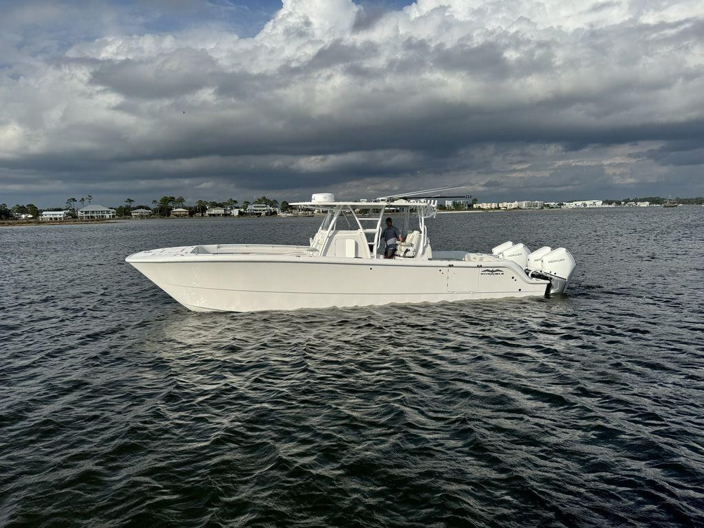 Invincible CATAMARANS