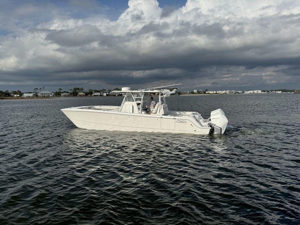 Invincible CATAMARANS