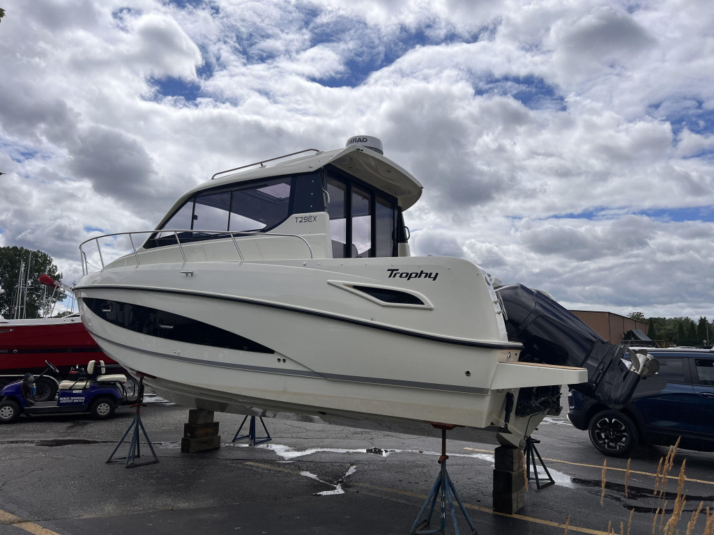 Trophy T29 Explorer OB