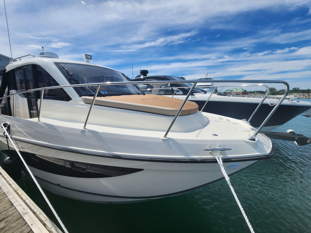 Trophy T29 Explorer OB