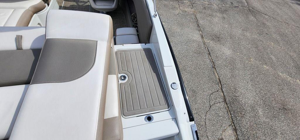 Crownline 225 SS