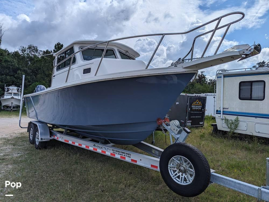 Parker 2520 XLD Sport Cabin