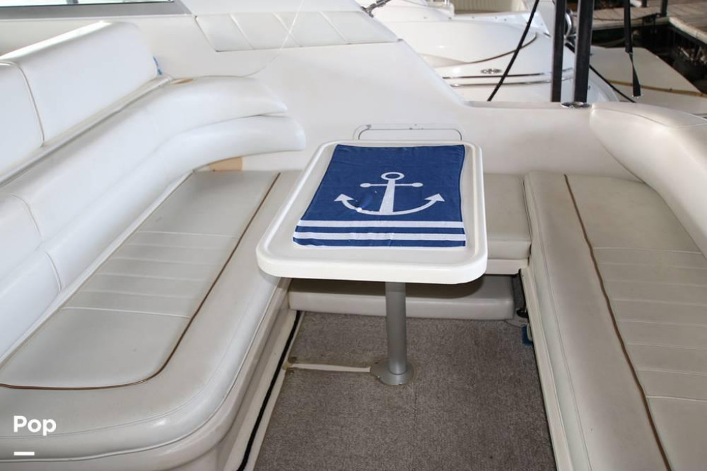 Sea Ray 330 Sundancer
