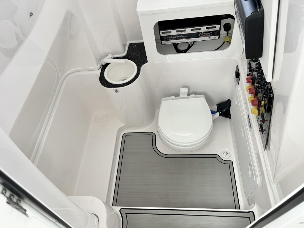 Sea Fox 288 Commander