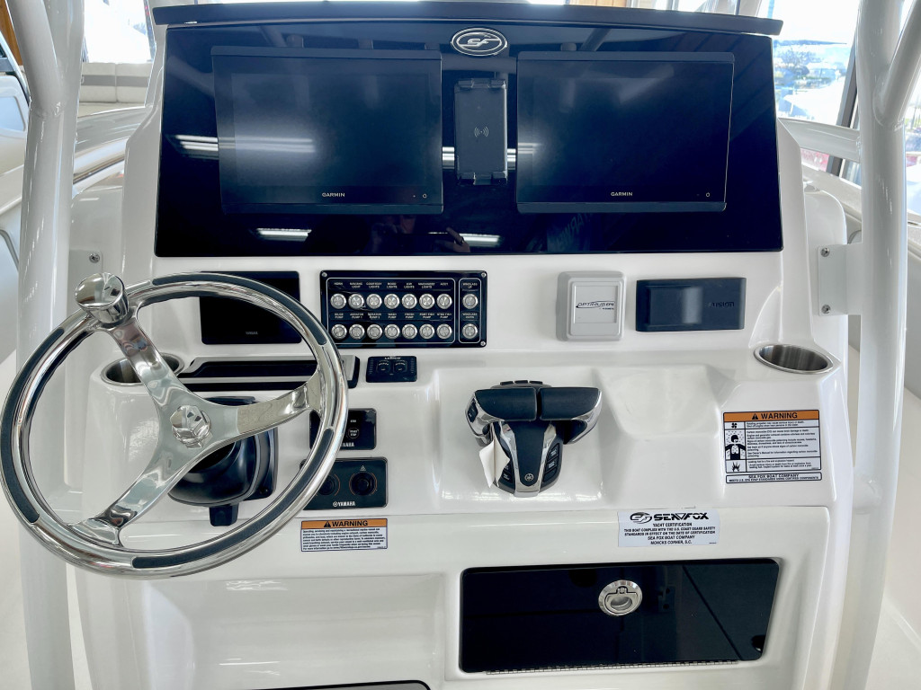 Sea Fox 288 Commander