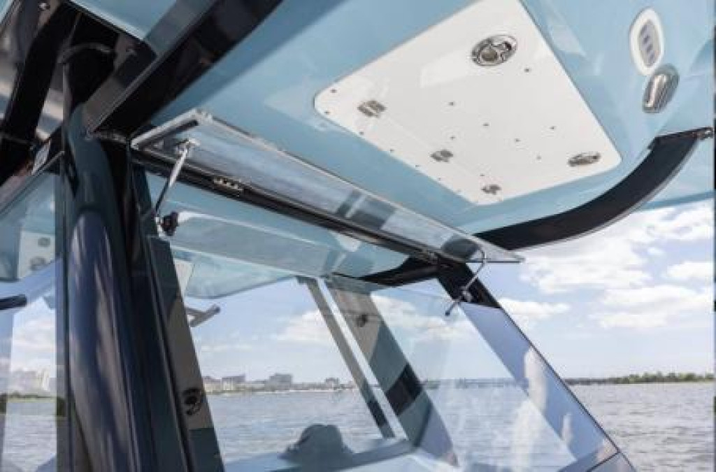 Sea Fox 288 Commander