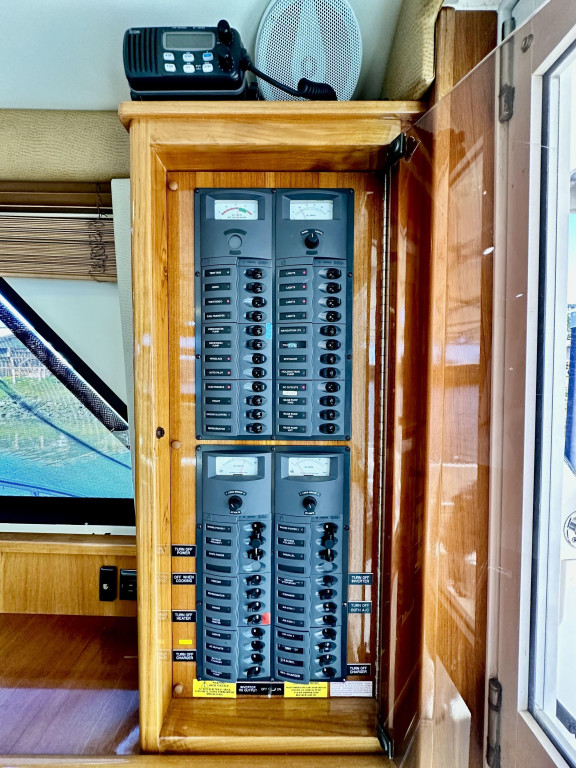 Riviera 43 Convertible