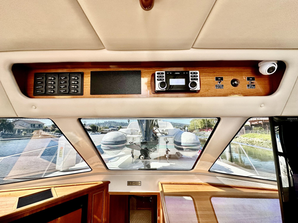 Riviera 43 Convertible