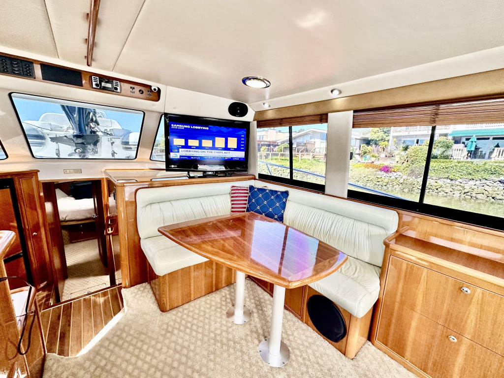 Riviera 43 Convertible