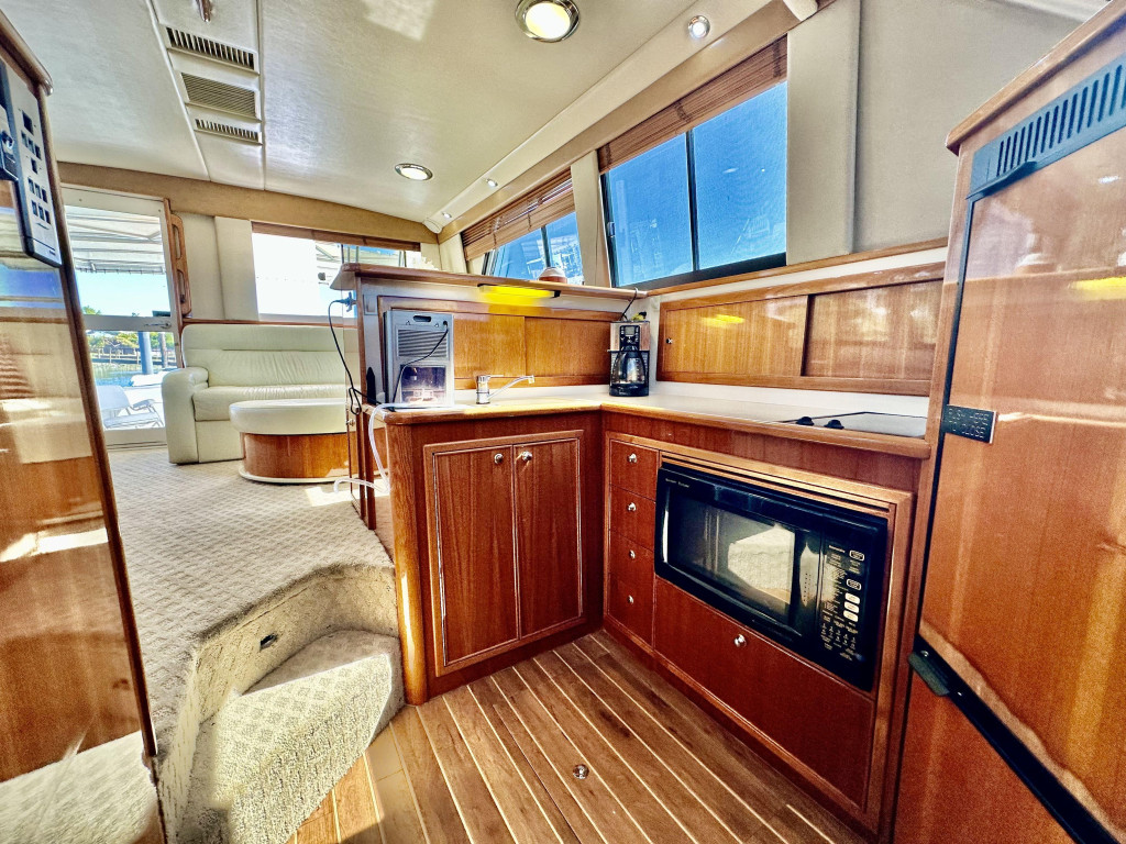 Riviera 43 Convertible