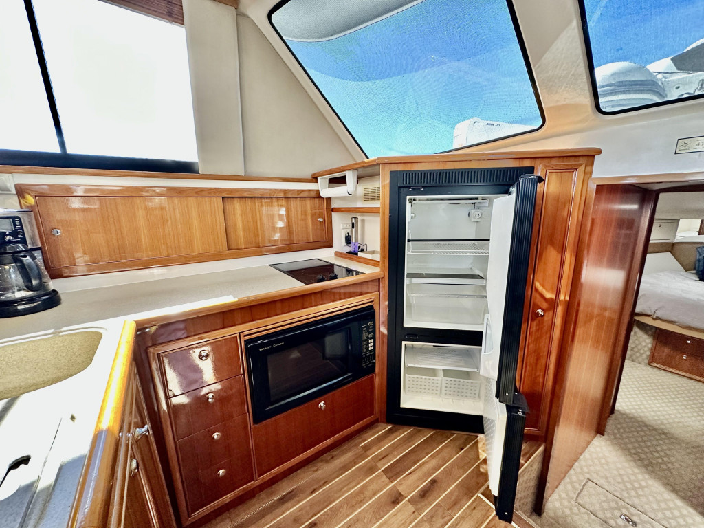 Riviera 43 Convertible