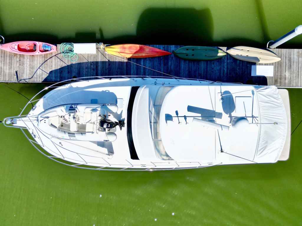 Riviera 43 Convertible