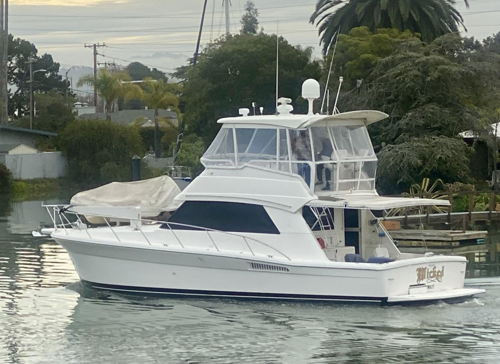 Riviera 43 Convertible