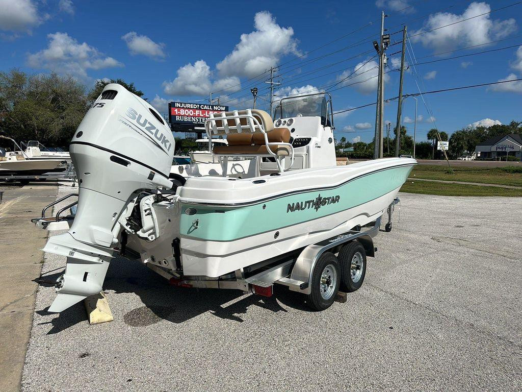 Nautic Star 211 Hybrid