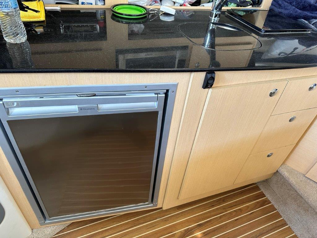 Bayliner 335 Cruiser