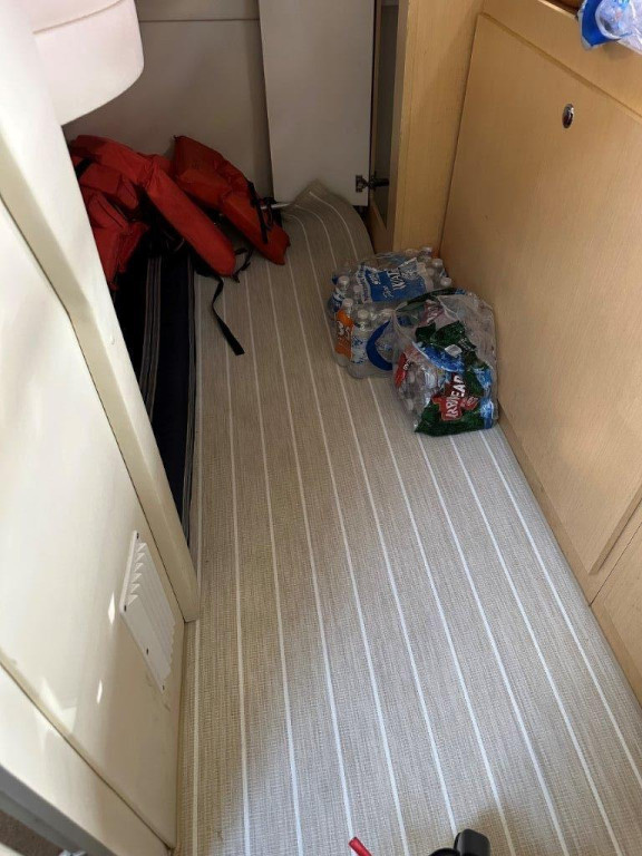 Bayliner 335 Cruiser