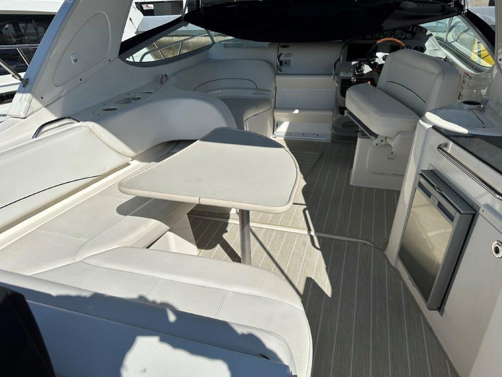 Bayliner 335 Cruiser