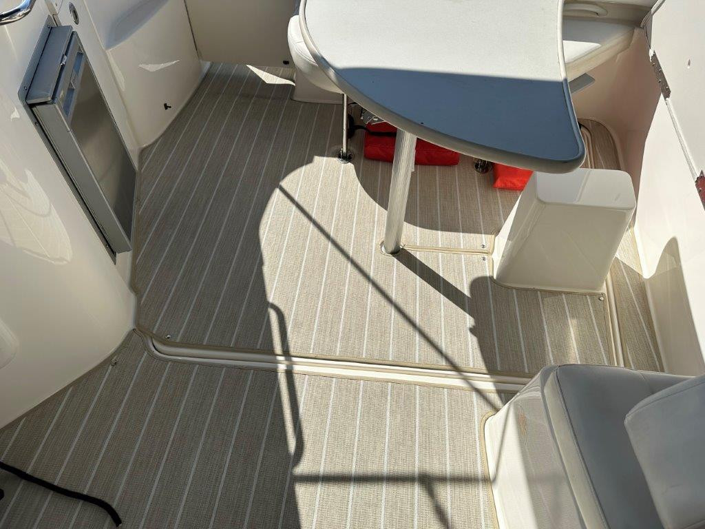 Bayliner 335 Cruiser
