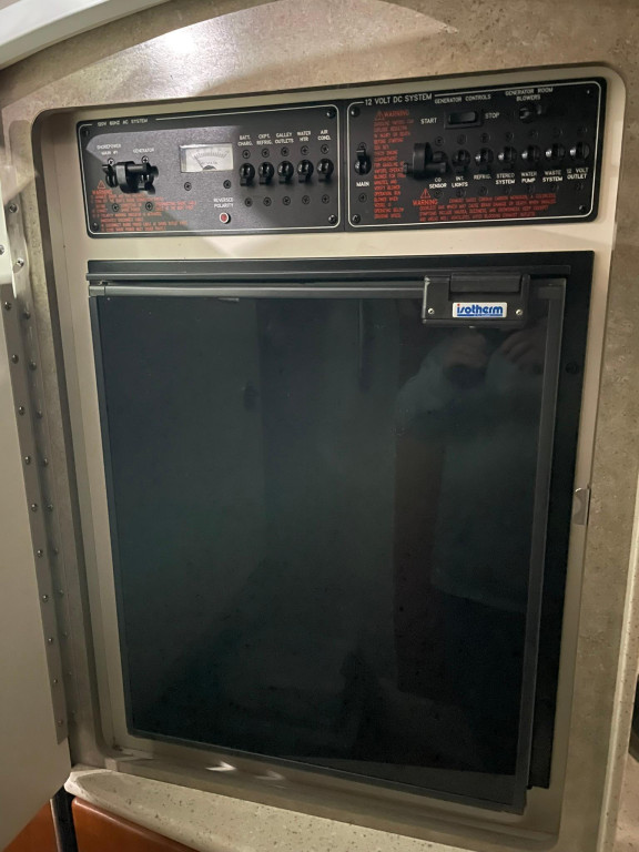 Formula 330 Sun Sport