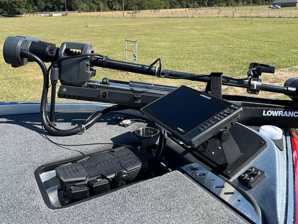 Triton 20 TRX Patriot