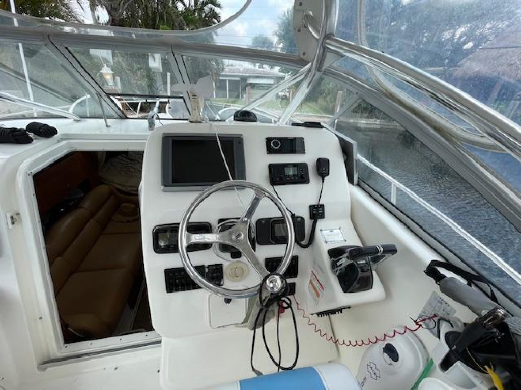 Century 3200 Offshore