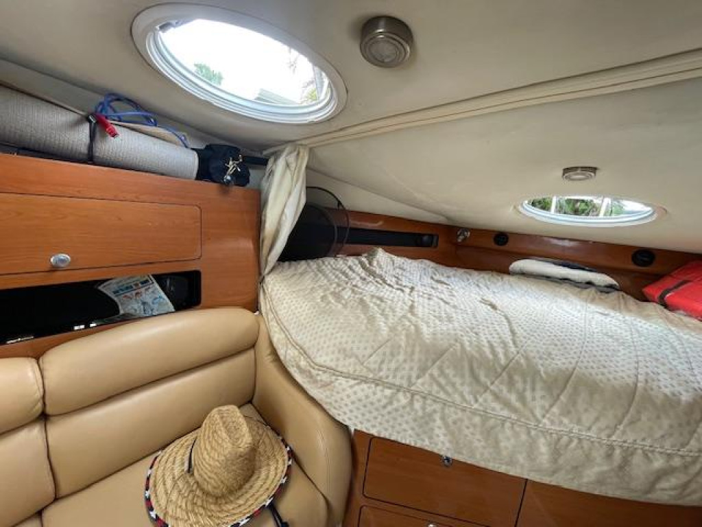 Century 3200 Offshore