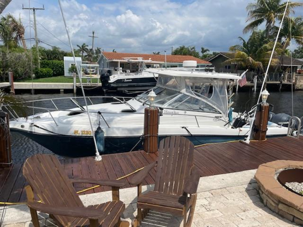 Century 3200 Offshore