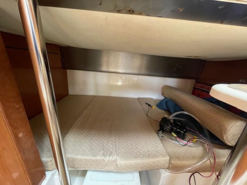 Century 3200 Offshore