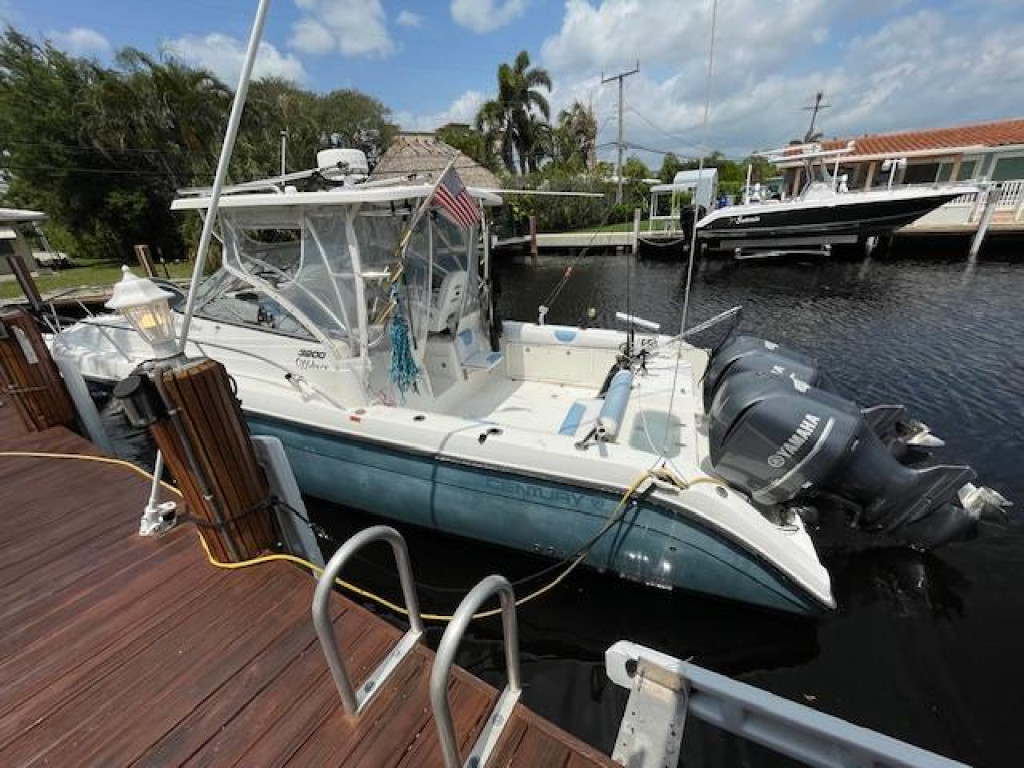 Century 3200 Offshore