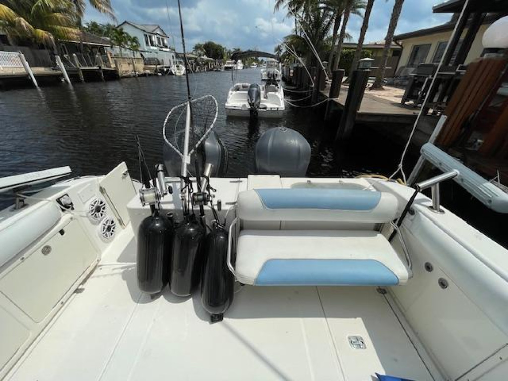 Century 3200 Offshore