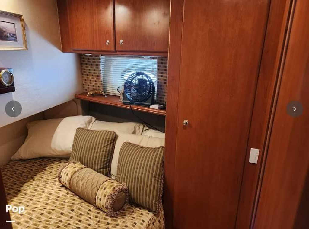 Silverton 42 Convertible