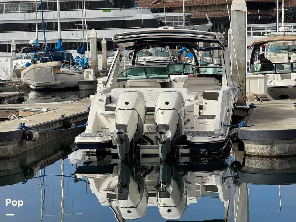 Sea Ray SLX 310 OB
