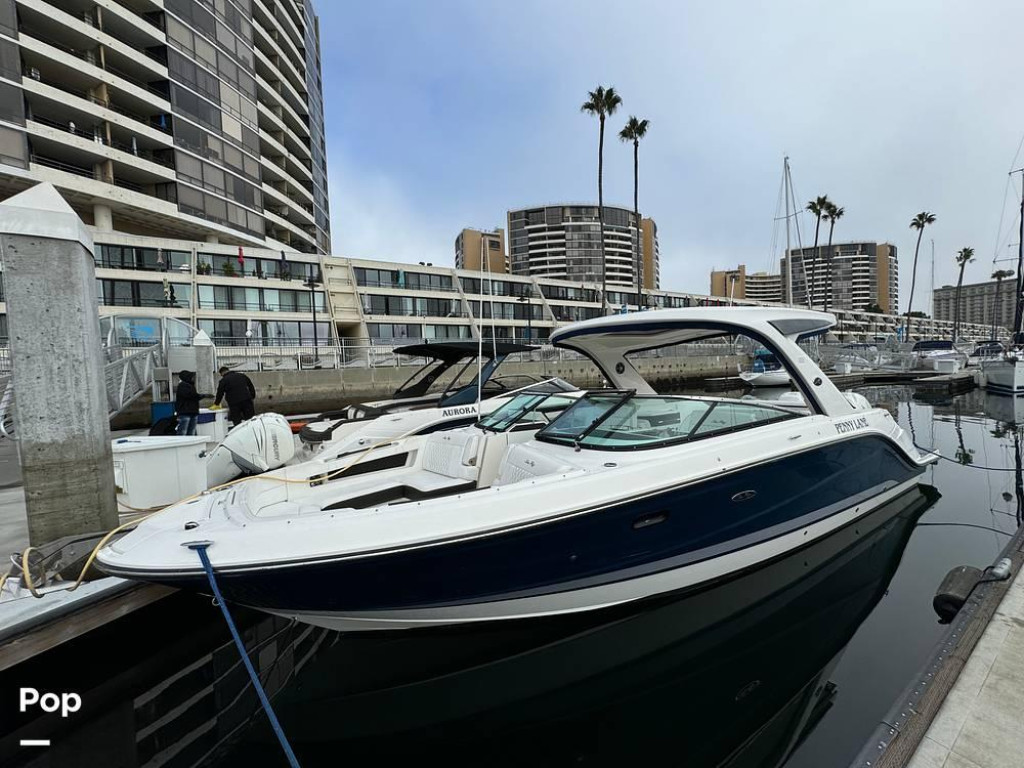 Sea Ray SLX 310 OB