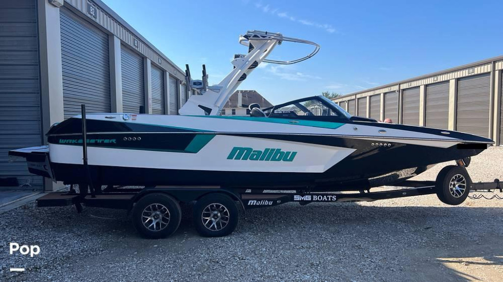 Malibu Wakesetter 23 MXZ